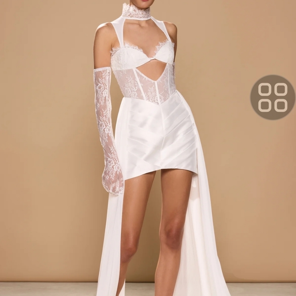 Elegant White Lace Reception Dress
